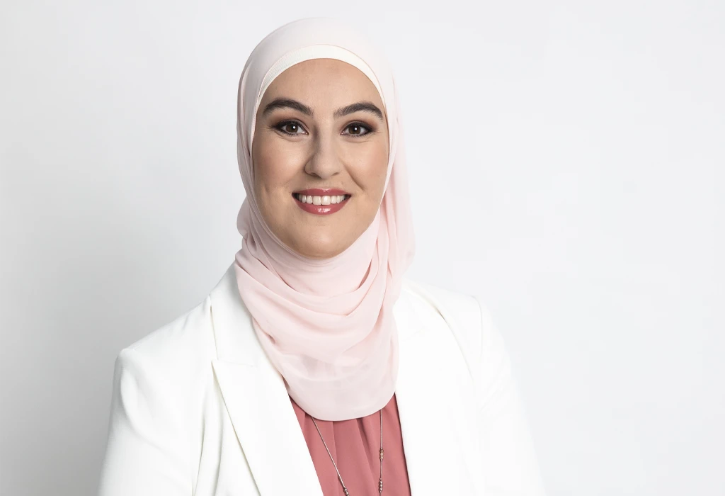 Tax accountant in Sydney CBD helping businesses with tax planning